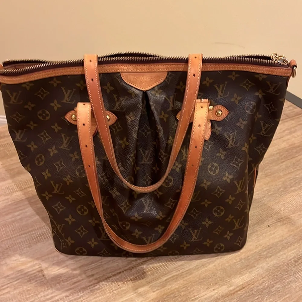 Louis Vuitton Palermo GM Bag